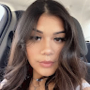 Meet your Posher, Anahi